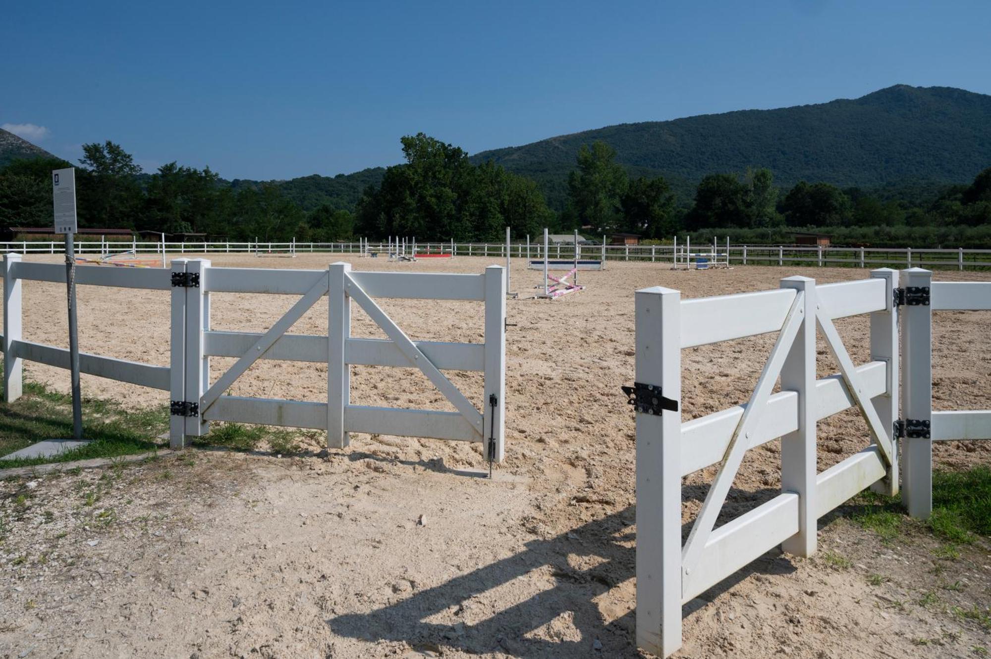Family Farm Soc. Agr. A R.L. Villa Vairano Patenora ภายนอก รูปภาพ